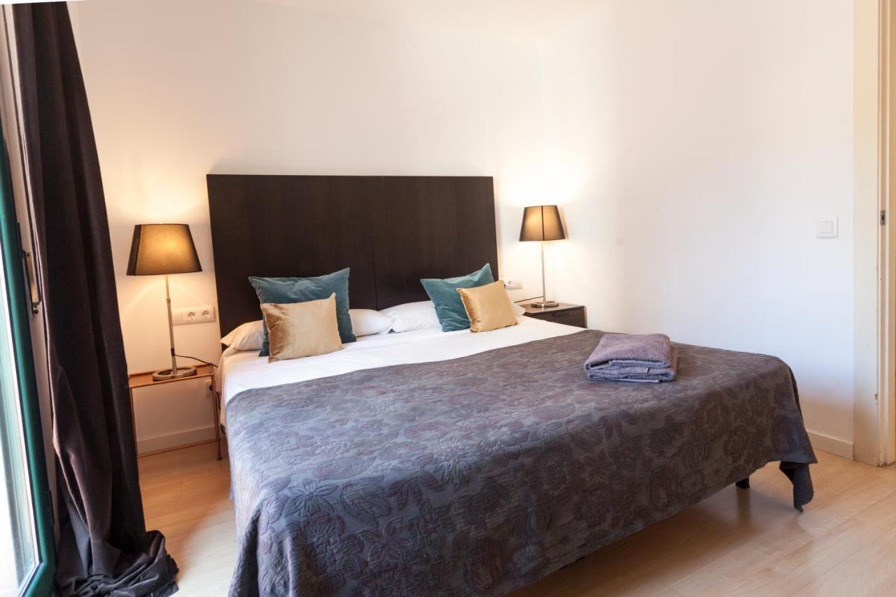 Plaza Catalunya City Center Apartments Barcelona Exterior photo