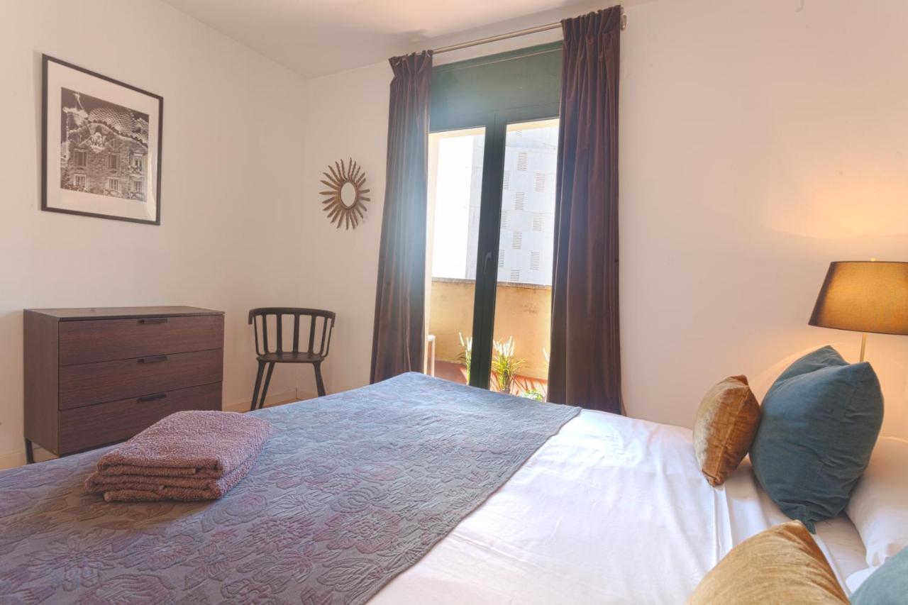 Plaza Catalunya City Center Apartments Barcelona Exterior photo