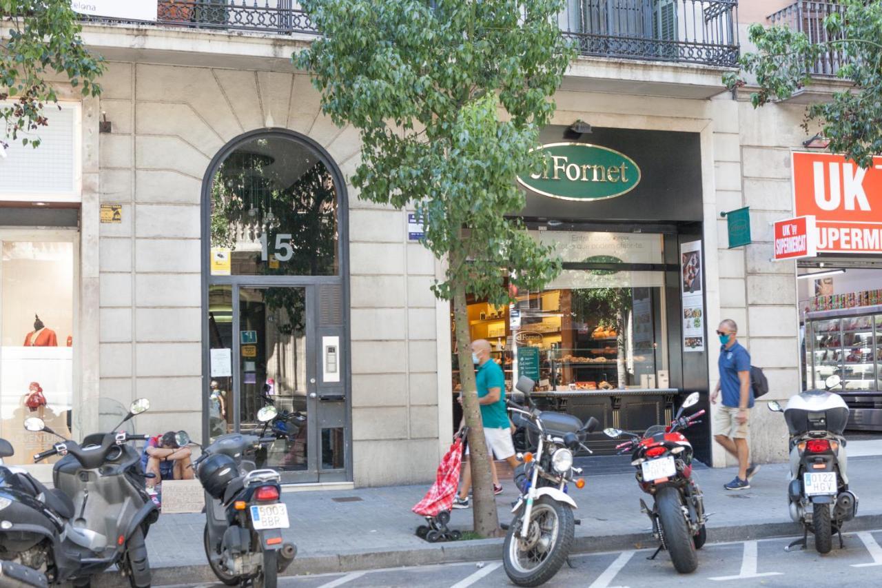 Plaza Catalunya City Center Apartments Barcelona Exterior photo