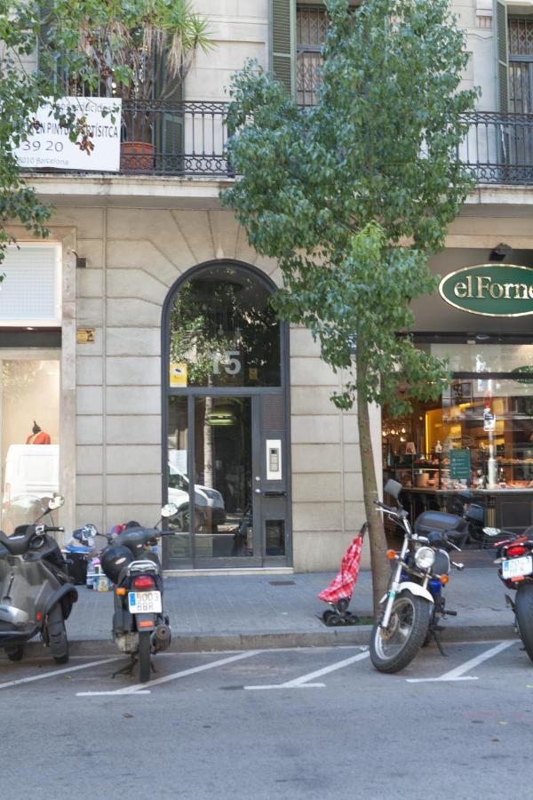 Plaza Catalunya City Center Apartments Barcelona Exterior photo